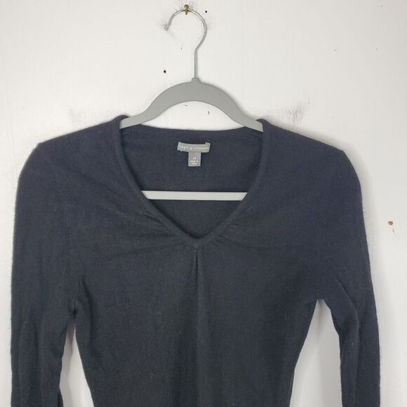 Apt. 9 Women's V-Neck Sweater - Dark Gray - Picture 2 of 7